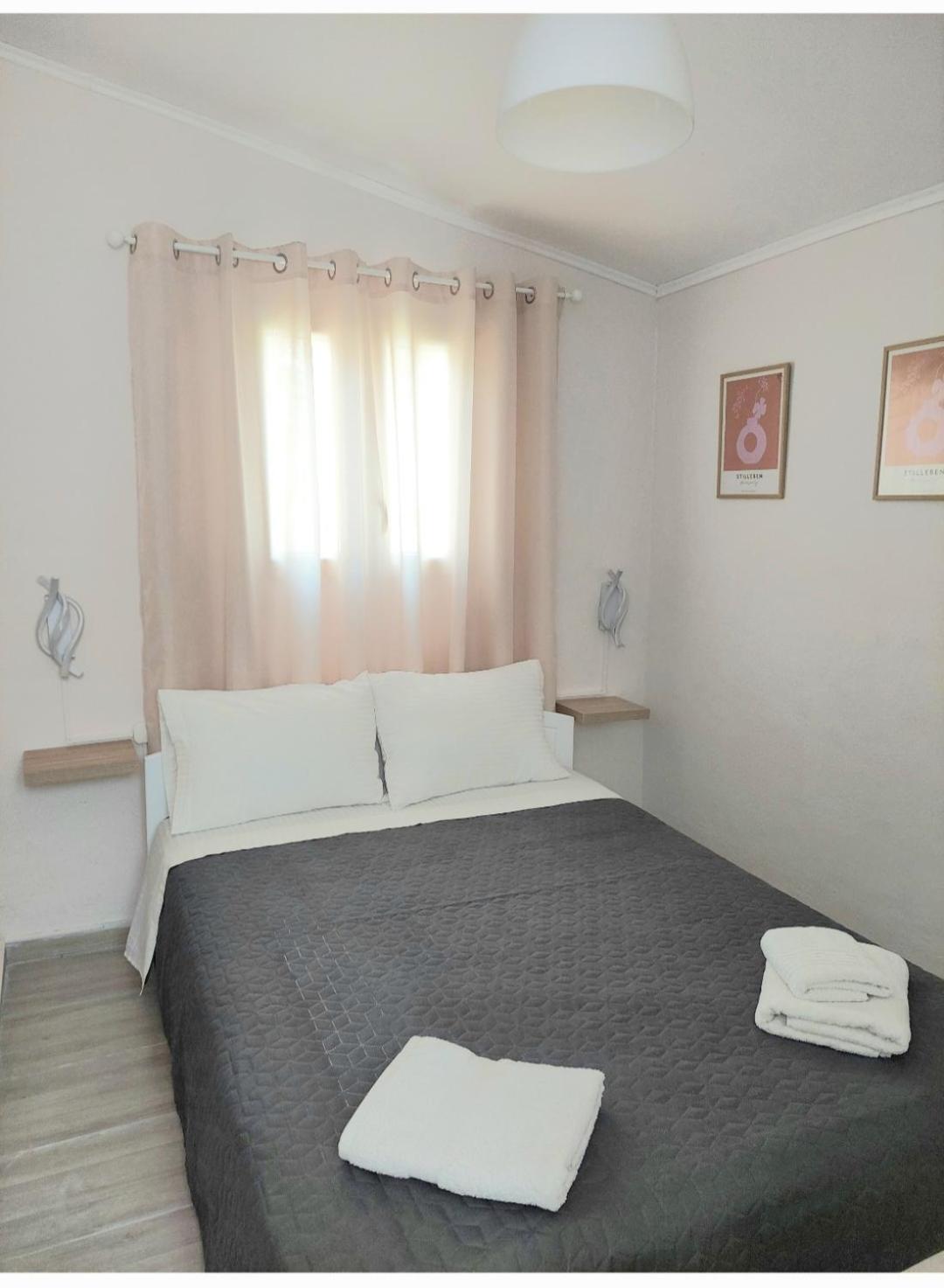 Thanos Guesthouse Corfu Agioi Deka  ภายนอก รูปภาพ